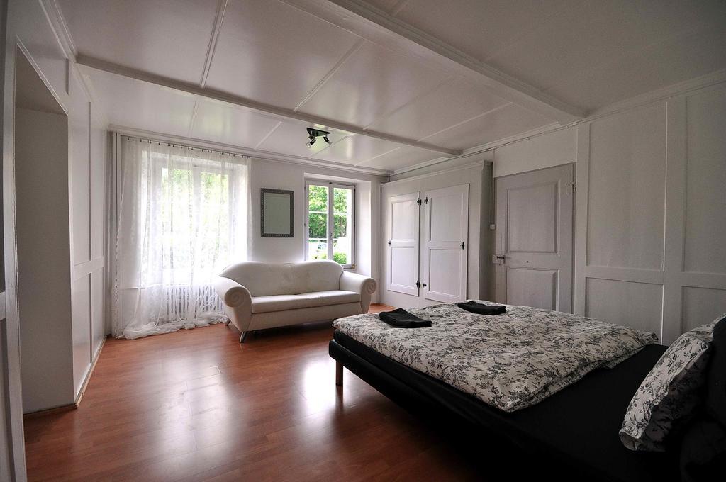 Interlaken Town House Sleeps 12 Guests Central מראה חיצוני תמונה