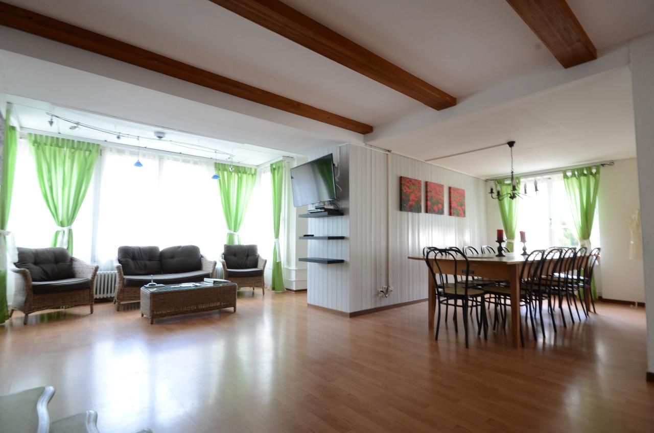 Interlaken Town House Sleeps 12 Guests Central מראה חיצוני תמונה